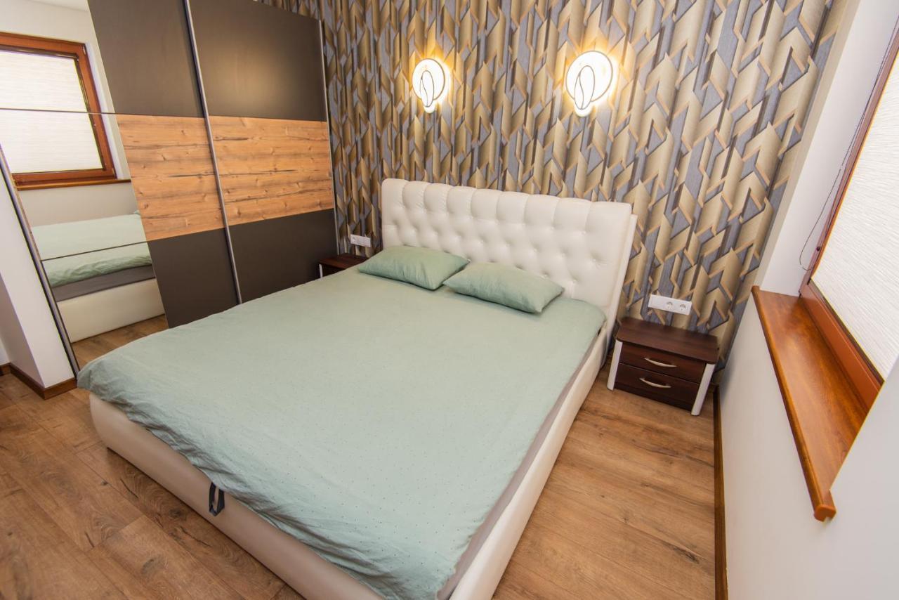 Apartamentai Pas Kaju Senamiestyje Salia Botanikos Parko Palanga Eksteriør billede